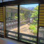 山田屋 - 個室から見た風景