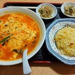 庶民 - 酸辛麺+半チャーハン