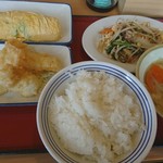 姫路飾磨食堂 - もやし炒めは濃い目の味付けです。