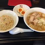 喜多方ラーメン 坂内 - 