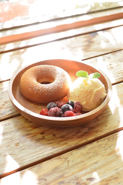 AYERS ROCK CAFE &amp; Daddy Donut photo 2