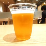 the 3rd Burger - ビッグ・ワン・バーガー+生ビール 952円 のモルツ生