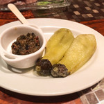 A4-5 BEEF BAR - 焼き茄子のマリネ タプナードソース