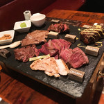 A4-5 BEEF BAR - カルネ盛り 6種