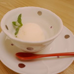 料亭 やまさ旅館 - デザート…カボスとすっぽんコラーゲンのシャーベット