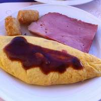 カフェトスカ - オムレツとローストハム