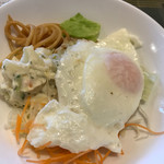 カフェレストラン ラボンヌ - 