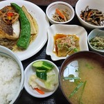 ごはんや 橘 - マダイと野菜のソテー アンチョビソース(写真は2016年)