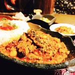 旧ヤム邸 空堀店 - マトン&ポークキーマ!!