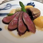 アピシウス - 燻製カモ肉のブレゼ