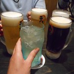Isohachi - 乾杯の様子