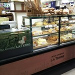 BOULANGERIE LA TERRE - 外観2