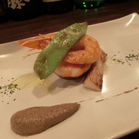 鉄板焼さくら - 天使エビの極上ムニエル（２匹） 　季節の野菜３種添え