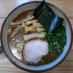 らーめん侘助 - 醤油らーめんのアップ