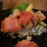 清水港　みなみ  - 丼はんぶん