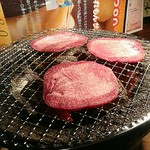 炭火焼肉・にくなべ屋 神戸びいどろ - 