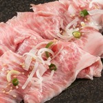 本格焼肉 カンゲン - イベリコ豚の豚トロ