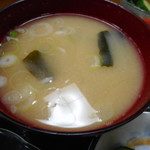江戸家 - カツ定食にセットのみそ汁