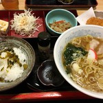 志のだや - 「らーめん定食」（780円）