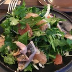 organ - 『鮮魚のスモークとパクチー、ピンクグレープフルーツのサラダ』