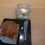 T.N - 自家製フォッカッチャ