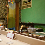 うを徳 - カウンターの様子