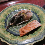 日本料理 晴山 - 29年4月　トリガイ炙り、自家製ばちこ　柚子七味、酢橘