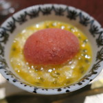 日本料理 晴山 - 29年4月　パッションフルーツ、和三盆プリン、苺シャーベット