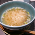イチリン ハナレ - はしづめの極細麺をシンプルに