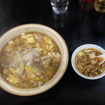 キッチンあべ - あんかけチャーハン（スープ付き）