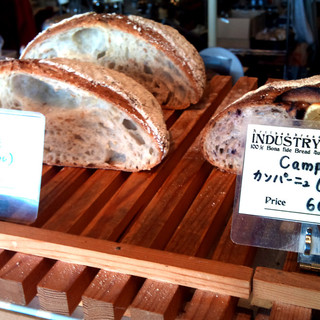 インダストリー_1