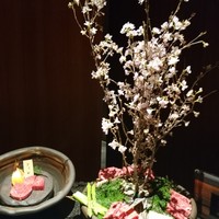 個室 和牛焼肉 吟 難波店 - 