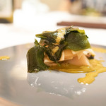 エクアトゥール - 筍とわかめに黒あわびの肝ソース