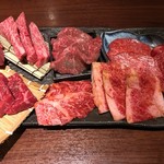 焼肉ダイニング甲 - 