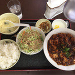 晴々飯店 - 麻婆豆腐定食 ￥750-