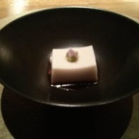 六雁 - 前菜 胡麻豆腐　山葵　花穂