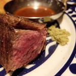 GRILL & PUB The NICK STOCK GINZA SIX - ハネシタステーキ ブロックのスライス面