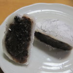 岡埜栄泉総本家 - 上野駅前 岡埜栄泉総本舗：豆大福