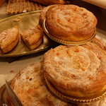 ブルトン・ロワイヤル 1/4サイズとホールサイズ