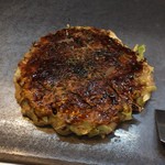 Okonomi Tetsupan Yaki No Yoko I - イカ玉お好み焼き