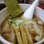 ひなたや - 料理写真:わんたんめん