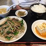 金山村 - ニラレバ炒め定食