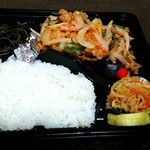 ランチタイム - 日替り弁当(かき揚げ)¥450