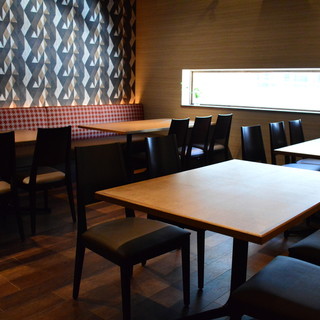 ママ友の集まりや宴会などでも使える広い2階スペース♪