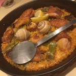 スペイン料理銀座エスペロ - 肉のパエリア
