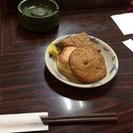 立呑み処 虎屋 - おでん（梅焼き、平天、厚揚げ）