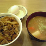 松屋 - 2011/01/22　牛めし豚汁セット500円1104kcal、好きです。このセット