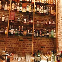 TOKYO Whisky Library - 