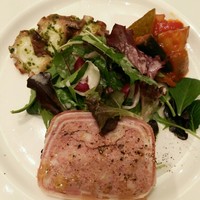 サバティーニ・ディ・フィレンツェ 大丸東京店 - 前菜3種  お肉のパテ、タコのバジルソース、カポナータ