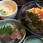 Sensaiya - 刺身・茶碗蒸し・サラダ
